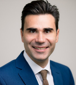 Dr. Luca Dezzani